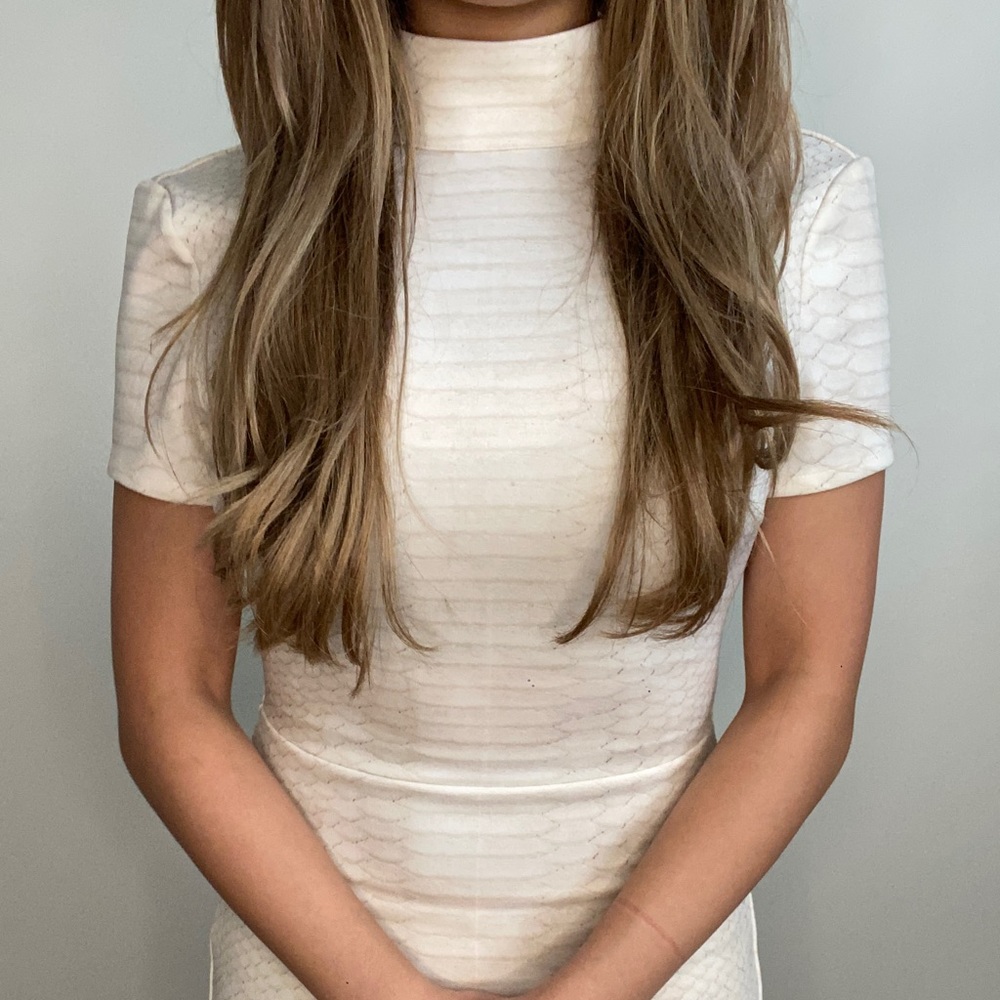 Snake Print Mock Neck Short Sleeve Bodycon Dress - Picture 5 of 10